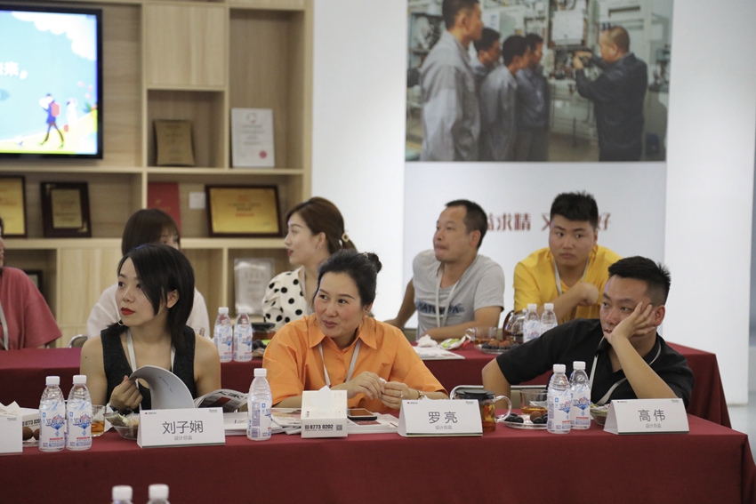 5efc530a32bea.jpg 13q.jpg