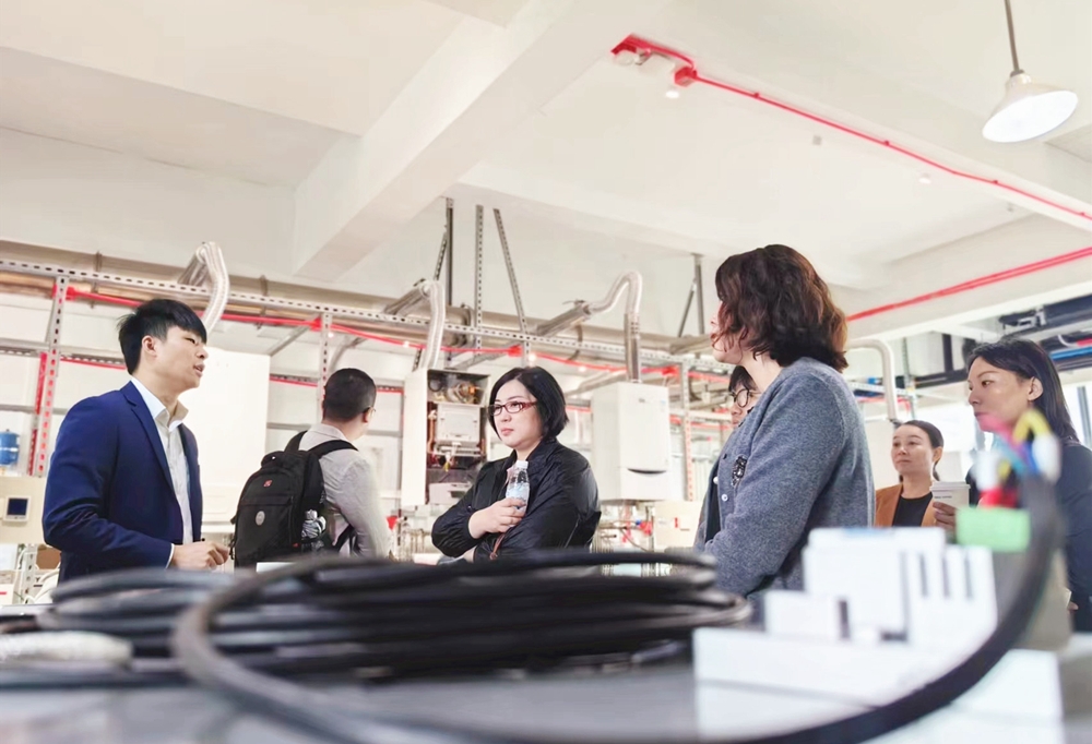 660d25dd43637.jpg 1.jpg