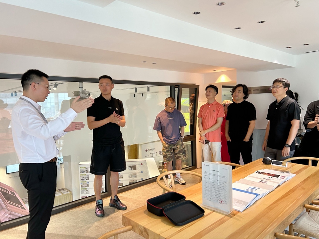 666f9fc762b5c.jpg 3.jpg