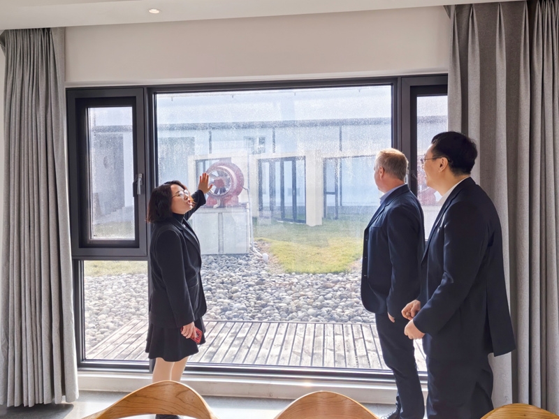 692e4bbc5ad22.jpg 3.jpg